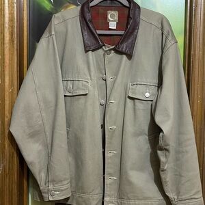 Vintage Men's grayish green Jacket with Brown leather Collar